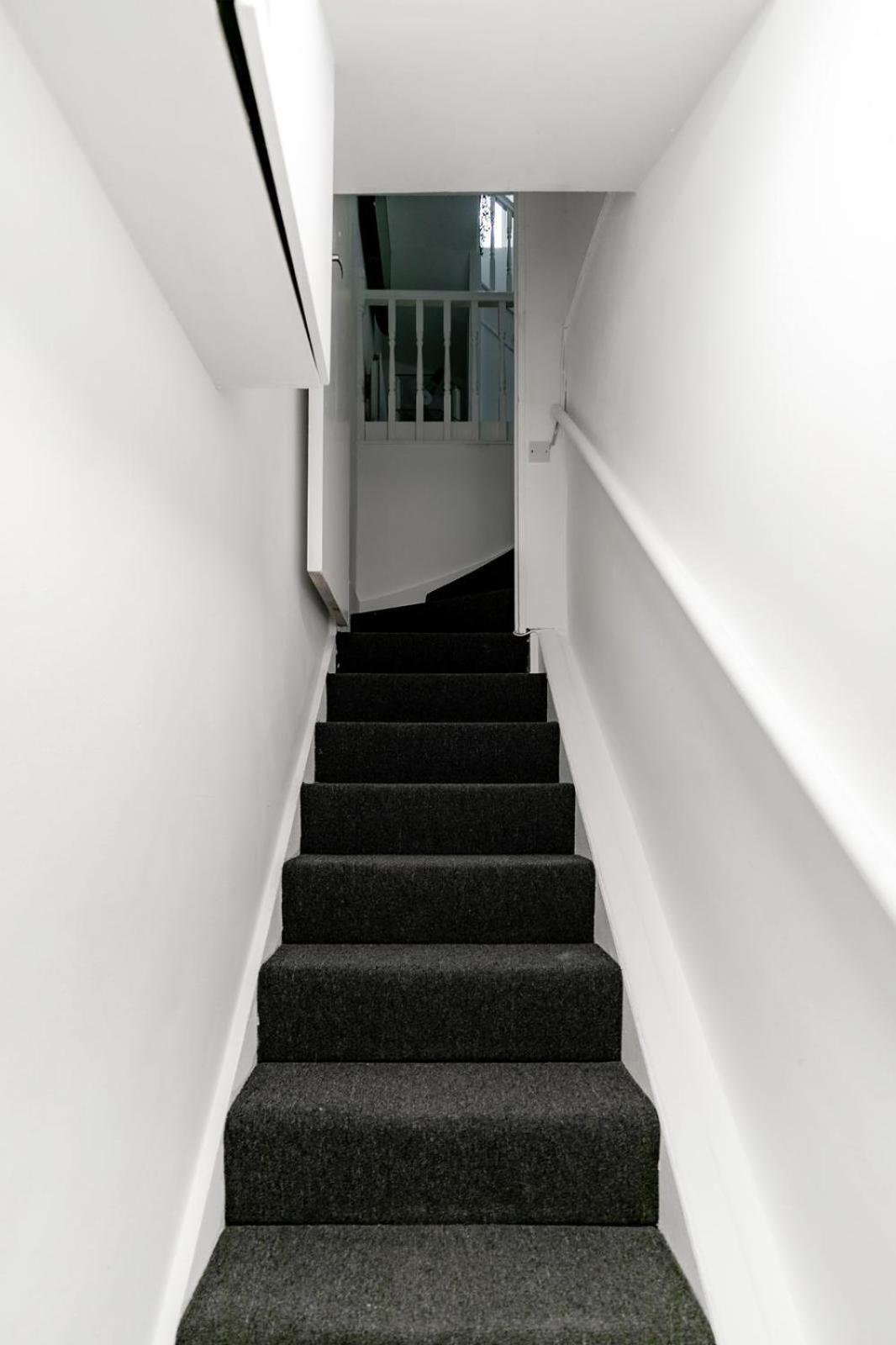 Apartment Charming & Spacious 3br 2br House In Paddington!